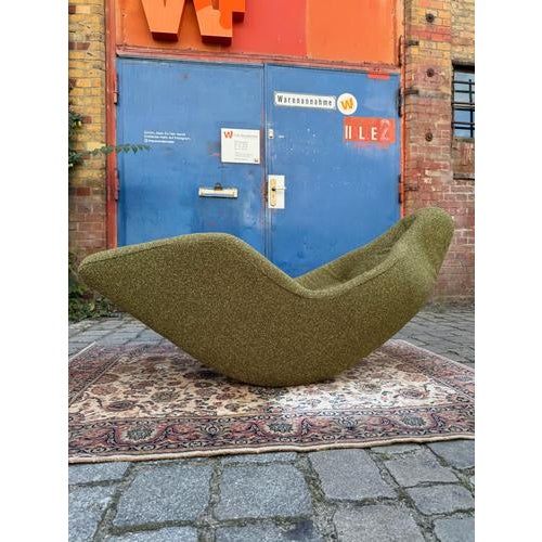 2000 - 2009 Reclining Chair in Moss Green Bouclé, Italy For Sale - Image 5 of 11
