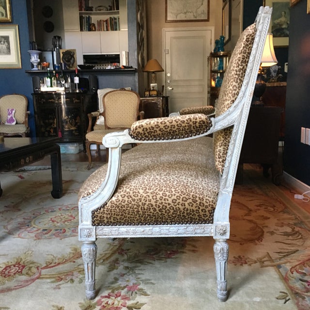 Louis XVI Style Settee For Sale - Image 4 of 10