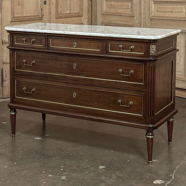 French French Directoire Neoclassical Carrara Marble Top Commode For Sale - Image 3 of 18