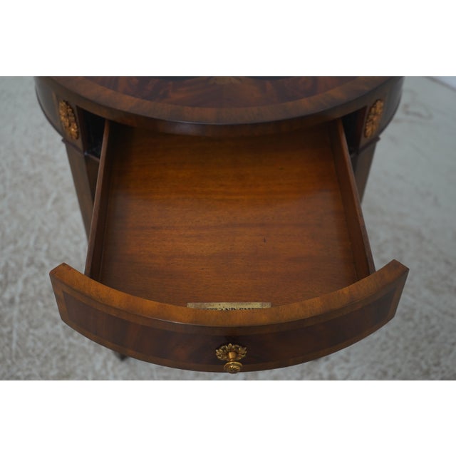 Maitland - Smith Maitland Smith Inlaid Floral Occasional Lamp Table For Sale - Image 4 of 18