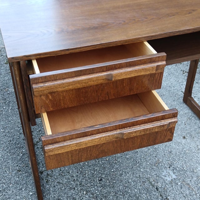 1970s Mid-Century Desk with Oak Finish, France, 1970 For Sale - Image 5 of 10