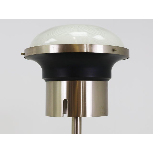 Metal Model Tau Floor Lamp by Sergio Mazza for Artemide, Italy, 1960 For Sale - Image 7 of 8