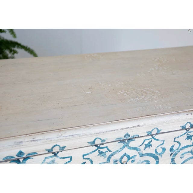 Late 19th Century Italian Giorgia Commode For Sale In Naples, FL - Image 6 of 6