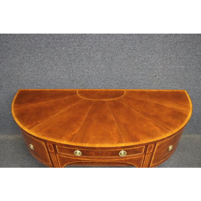 Baker Williamsburg Mahogany Inlay Sideboard / Server For Sale - Image 13 of 16