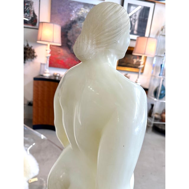 1980s 1980s Felipe Castaneda White Onyx Life Size Sculpture of a Nude Woman For Sale - Image 5 of 18