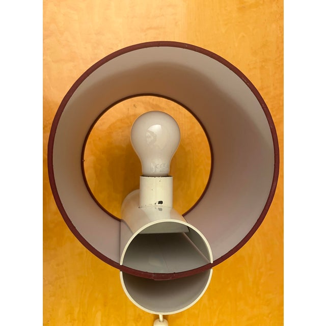 Lamp in very good vintage condition, with patina, the lampshade has been replaced. The switch is modern, fitted with an...