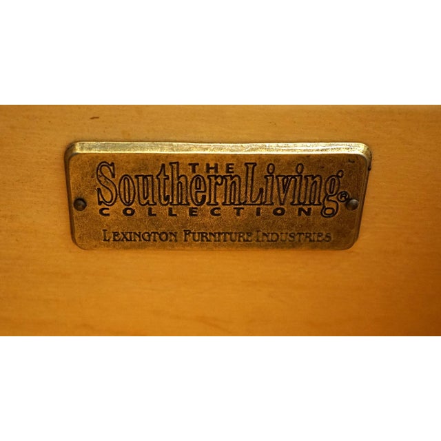 Lexington Furniture Southern Living Collection Solid Birch Early American 73" Media Cabinet 484-233 For Sale - Image 12 of 17