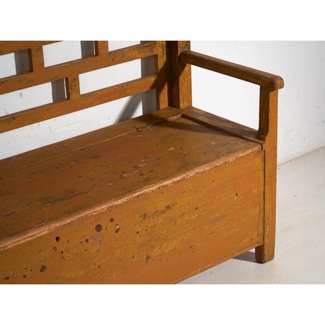 Vintage Painted Storage Bench in Pine, 1920 For Sale - Image 9 of 11