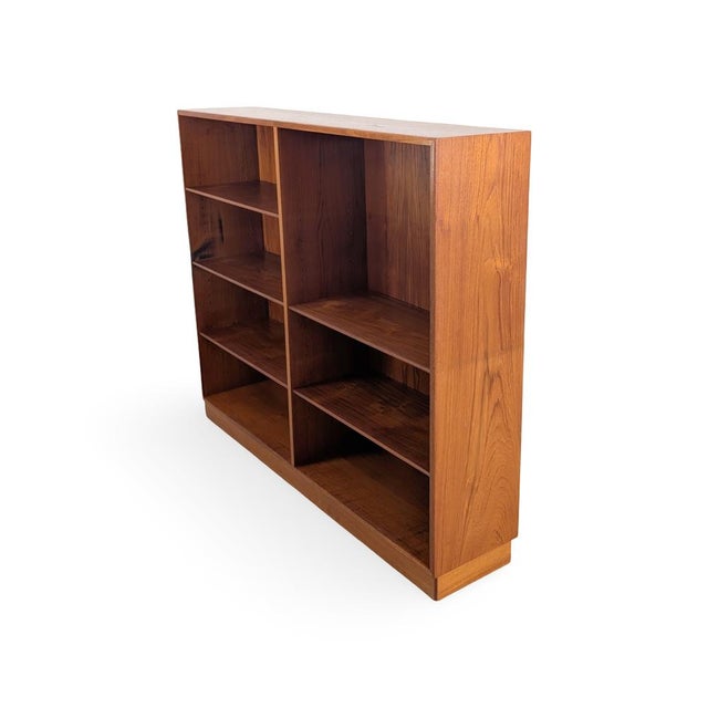 Søborg Møbelfabrik Regal Teak Sideboard by Børge Mogensen for Søborg Furniture Factory, 1960 For Sale - Image 4 of 12