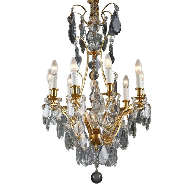 Gilded Bronze and Pendants Chandelier with Eight Arms of Lights For Sale