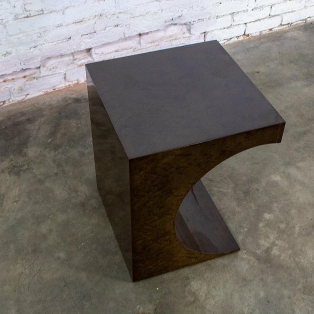 Wood Late 20th Century Modern Geometric Crescent End or Side Table Burl Veneer With Rectangle Glass Top For Sale - Image 7 of 18