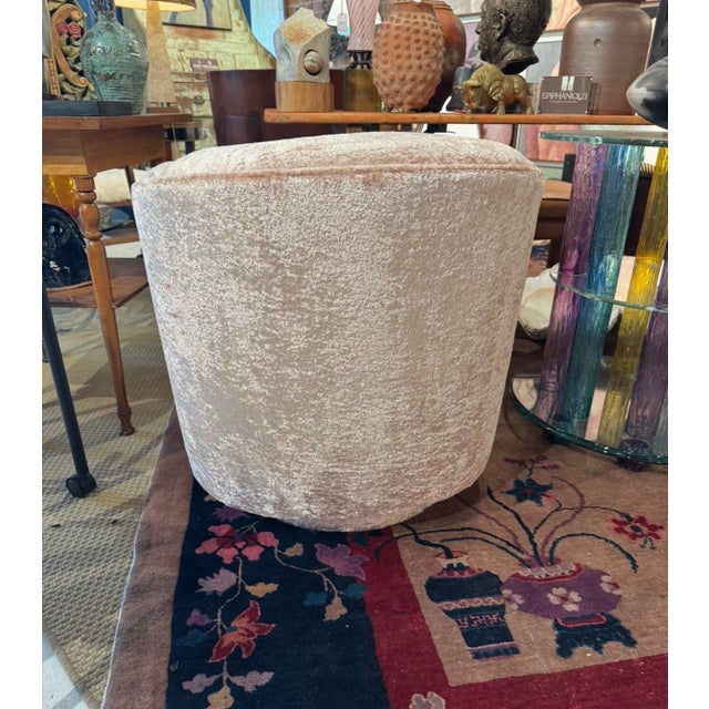 Hollywood Regency Pair of Vintage Blush Crushed Velvet Swivel Club Chairs For Sale - Image 3 of 8