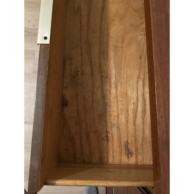 Kent Coffey “Impact” Lowboy 9-Drawer 1960s MCM Mid-Century Mahogany Vintage Danish Inspired Dresser For Sale In Los Angeles - Image 6 of 7