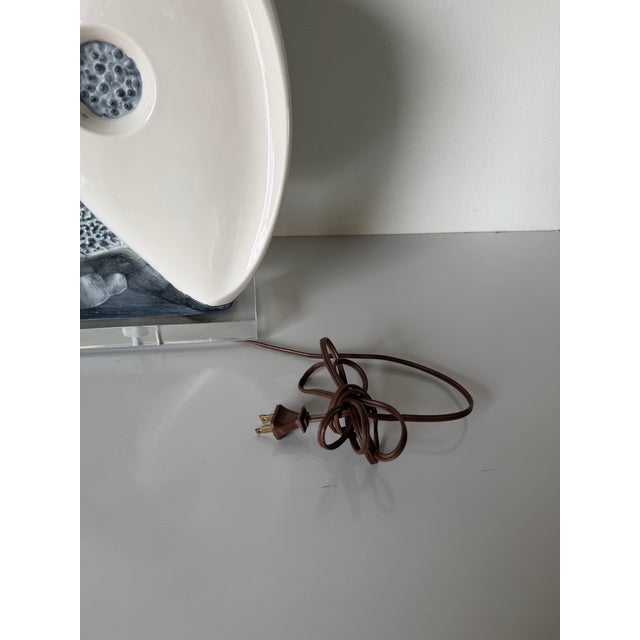 1980s Vintage Italian Ceramic Fish Table Lamp With Lucite Base For Sale - Image 12 of 12