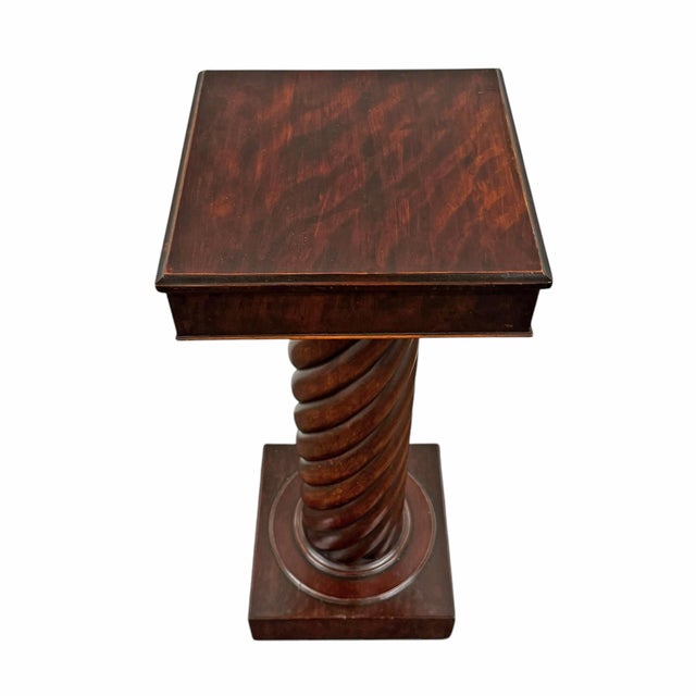 Mid 19th Century Pair of 19th Century American Empire Pedestals or Plant Stands For Sale - Image 5 of 12