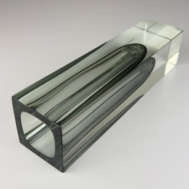 Sommerso Gray Murano Glass Vase, 1970s For Sale - Image 10 of 18