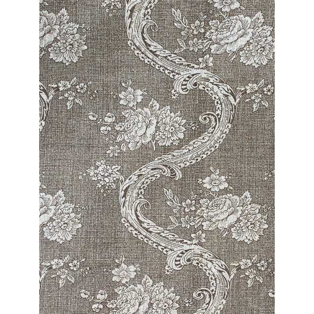 2010s Carleton V Rosie Linen Fabric 2 Yards For Sale - Image 5 of 5