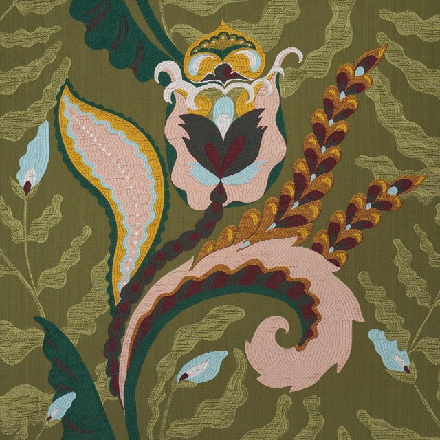 Contemporary Schumacher X Laura Gonzalez Jaipur Fantaisie Fabric In Moss For Sale - Image 3 of 4