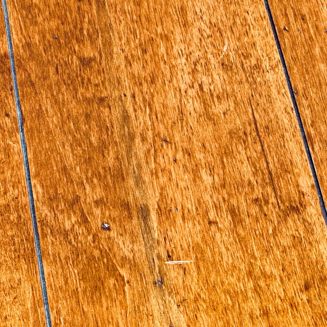 1990's Ethan Allen Legacy Collection French Provincial Carved End Table For Sale In Philadelphia - Image 6 of 12