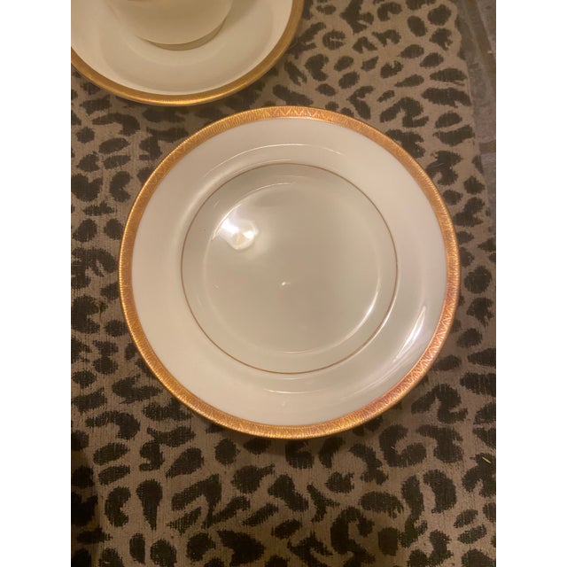 1960s 1960s Royal Worcester Coventry Fine Bone China Gold Dinnerware, 30 Pieces For Sale - Image 5 of 10