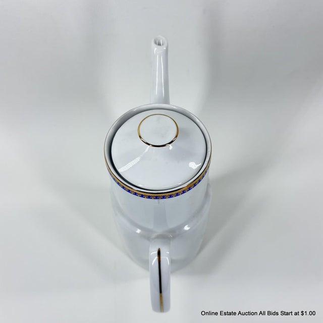 Early 20th Century Vintage Epiag Royal Czechoslovakia Porcelain Coffee Pot Floral Bouquet For Sale - Image 5 of 11