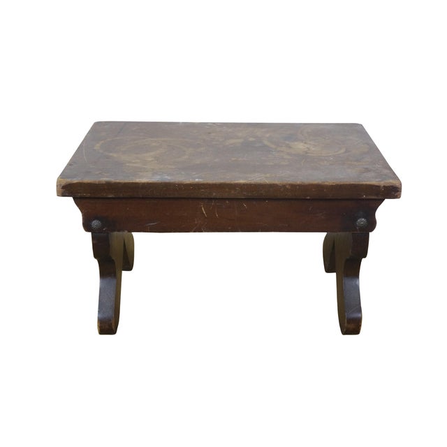 Antique primitive early American oak footstool / foot rest / step stool / ottoman. Dimensions: 16" x 11.5" x 9" (Width x...