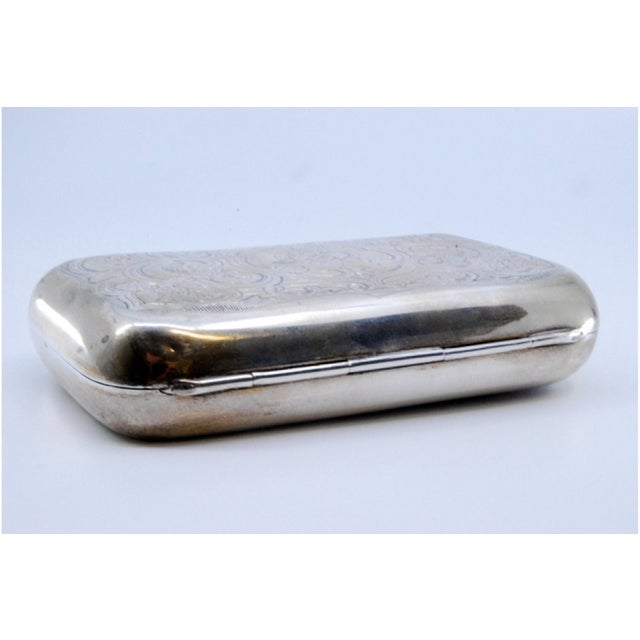 Silver Cigarette Case with Garlands Engraved on the Hinged Lid and Interior with Two Compartments. For Sale - Image 10 of 11