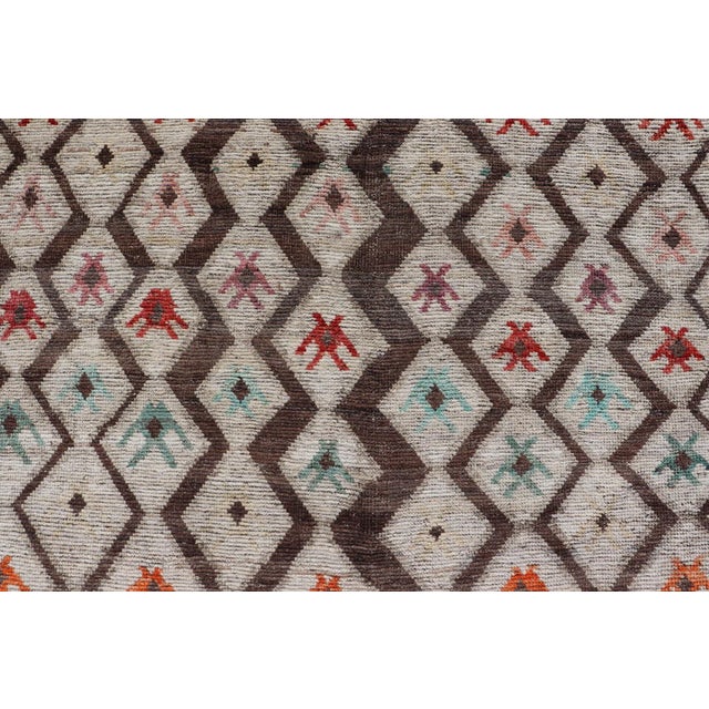Modern Rug in Wool With Sub-Geometric Diamond Design in Multicolor by Keivan Woven Arts For Sale - Image 4 of 12