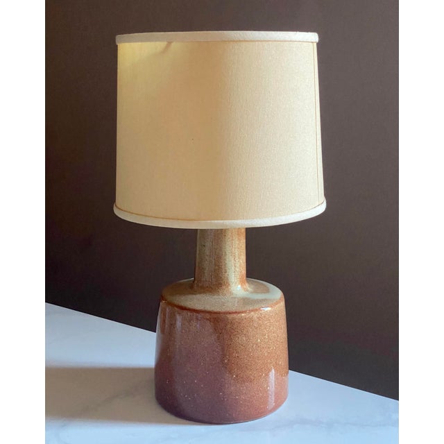 Ceramic Vintage Gordan and Jane Martz Stoneware Lamps - a Pair For Sale - Image 7 of 8