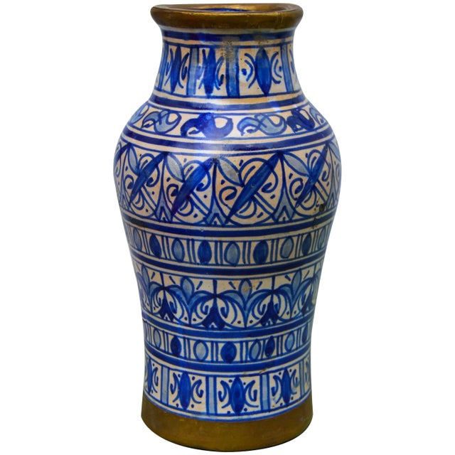 Moroccan Mid 20th Century Blue-Patterned Moorish Vase For Sale - Image 3 of 11
