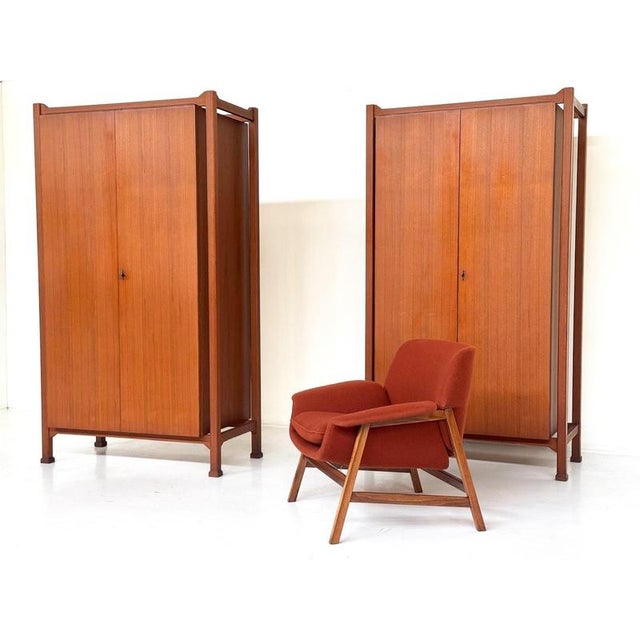 Mid-Century Wardrobes, Italy, 1960s, Set of 2 For Sale - Image 4 of 7