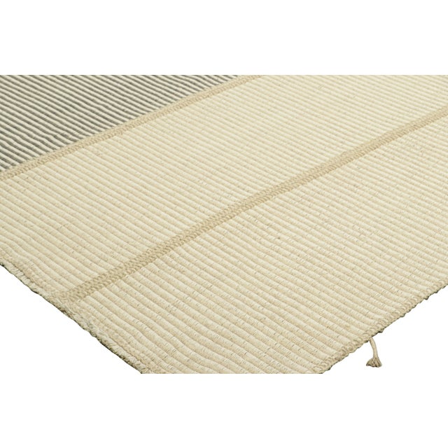 Rug & Kilim’s Contemporary Oversized Kilim in White and Gray Textural Stripes For Sale In New York - Image 6 of 7