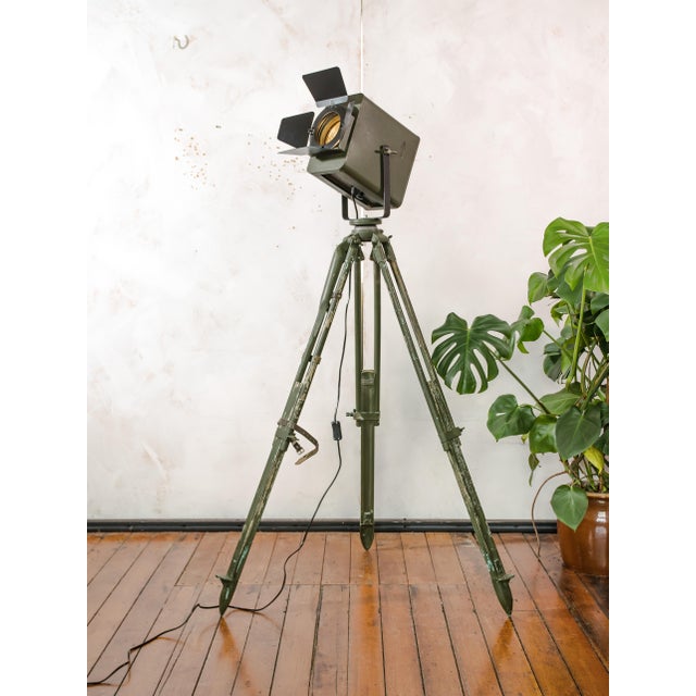 Green Fresnel Theatre Spotlight Floor Lamp from Strand Electric, England, 1960s For Sale - Image 6 of 14