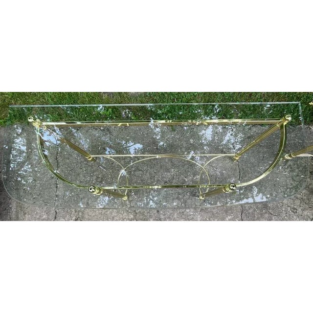 Mid-Century Modern 1970s in the Style of LaBarge Brass Console Table With Beveled Glass Top For Sale - Image 3 of 12