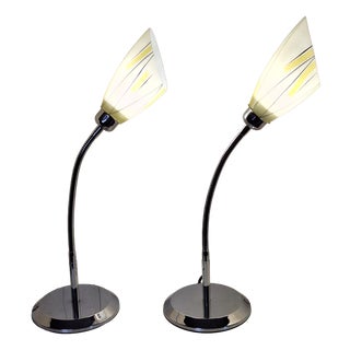 Vintage Adjustable Table Lamps in Chrome-Plated Metal with Patterned Glass Shade, 1980s, Set of 2 For Sale