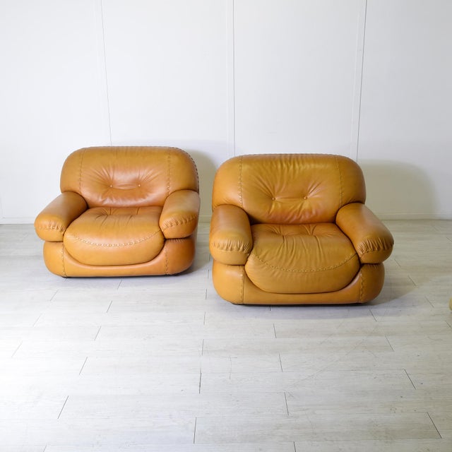 Set of Cognac Colored Leather Chairs by Sapporo for Mobil Girgi, 1970s For Sale - Image 7 of 13