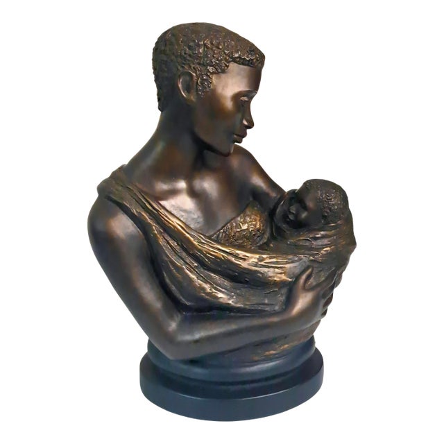 1997 Austin Productions “Treasured Moments” Mother and Child Sculpture by Alice Heath Riordan (Ecila) For Sale