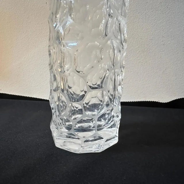 Glass 1970s Modernist Hammered Clear Glass Italian Cylindrical Vase For Sale - Image 7 of 10