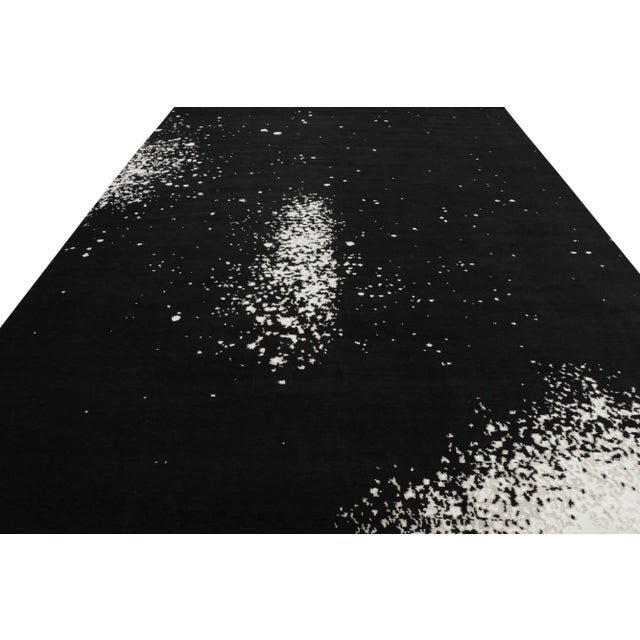 2010s Rug & Kilim’s Abstract Rug in Black With White Painterly Patterns – “Milky Way” For Sale - Image 5 of 8