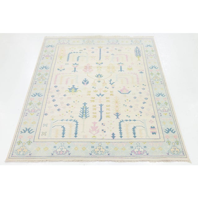 Contemporary Turkish Inspired Modern Oushak Wool Rug With Minimalist Botanical Design 9x12 For Sale - Image 3 of 10