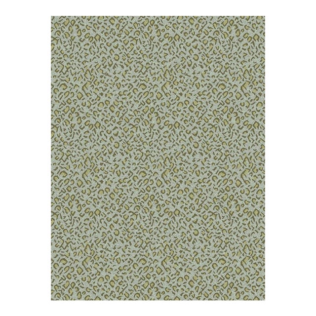 Panthera Spotted Leopard Hand-Looped Area 4' x 6' Rug - Peridot Green For Sale
