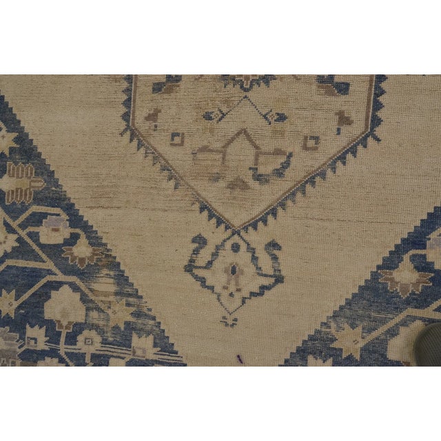 Vintage Turkish Oushak Rug in Creamy Ivory, Indigo Navy & Soft Ochre For Sale - Image 9 of 10