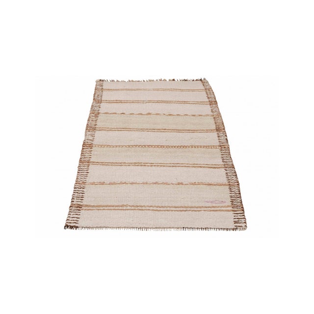 Handwoven vintage kilim rug from South Eastern Turkey. Approximatelly 40-50 years old. In very good condition. Rare find,...