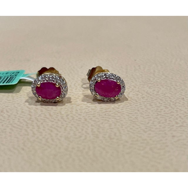 Ruby Red 1 Carat Oval Natural Ruby and Diamond Stud Post Earrings 14 Karat Yellow Gold For Sale - Image 8 of 18