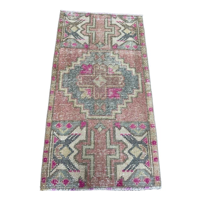 Turkish Yastik Rug 1'7" x 2'11" For Sale
