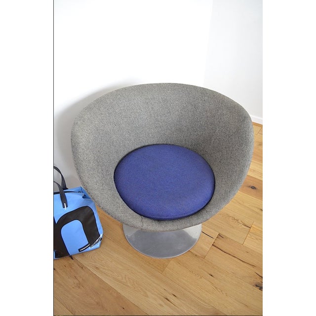 1960s Luna Ball Chair by Pierre Guariche for Meurop, 1960s For Sale - Image 5 of 6
