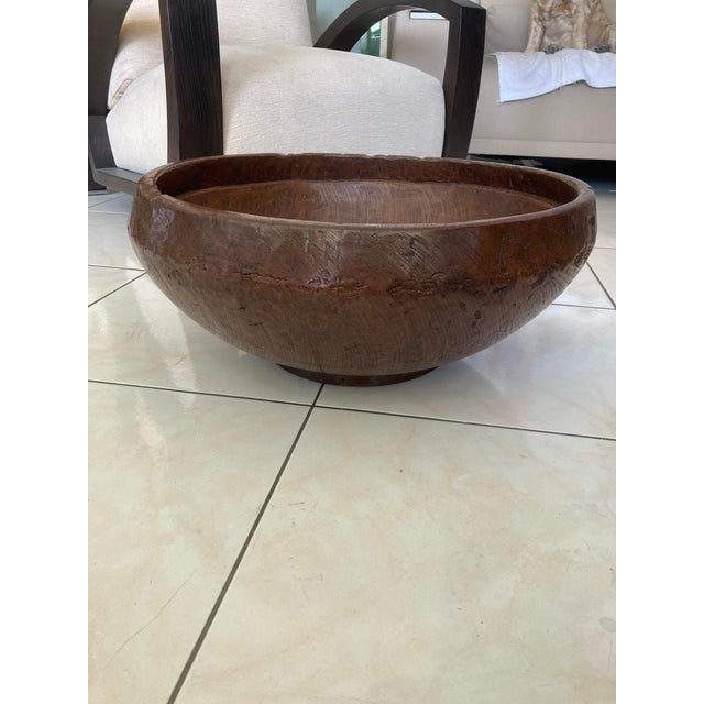 Beautiful large-scale bowl of solid teak. Handmade Antique ceremonial food vessel dating from @ 1950. Java, Indonesia