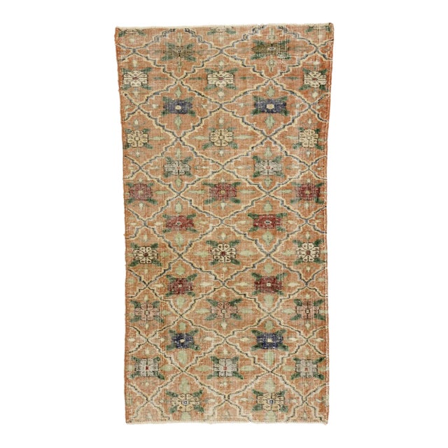 Vintage Turkish Sivas Rug - 03'05 X 06'07 For Sale