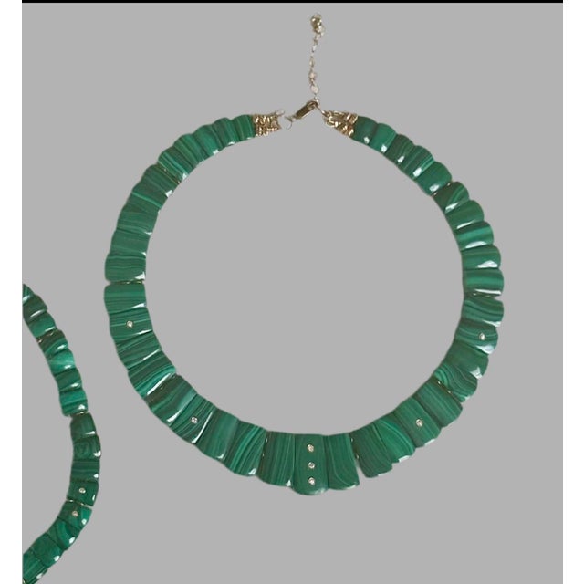 Green The Cleopatra Malachite Collar Necklace With Diamonds & 14k Gold For Sale - Image 8 of 12