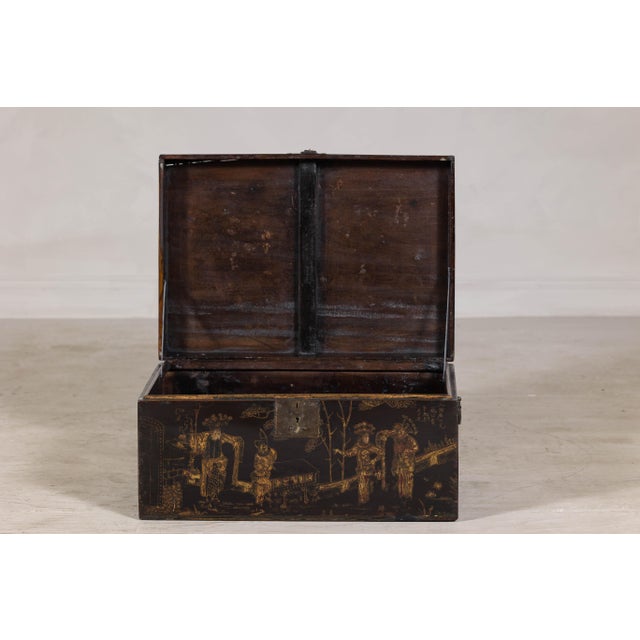 Early 20th Century Hand-Painted Black and Gold Lacquer Trunk with Court Scene, Late Qing Dynasty For Sale - Image 9 of 12